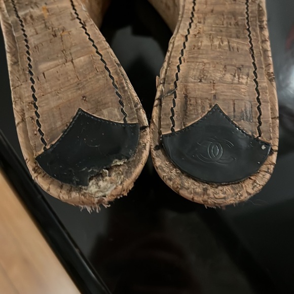 ❤️VINTAGE ❤️ Chanel cork bottom logo sandals - Picture 10 of 10